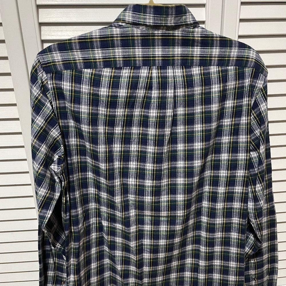 J. Crew Slim Fit Soft Cotton Twill Shirt in Size Small - Picture 6 of 6